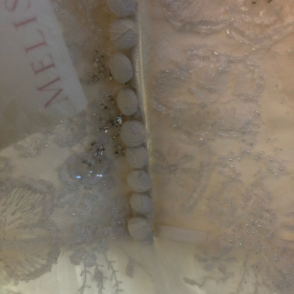 Tea Length wedding dress - Ivory- Unaltered - Picture 4 of 5